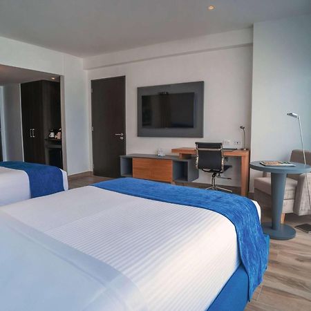 Wyndham Guayaquil, Puerto Santa Ana Hotel Eksteriør billede